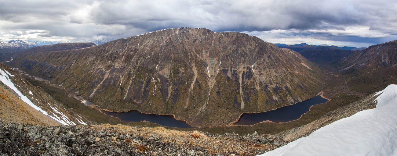 Mount Hodnett & Hodnett Lakes (Yukon Territory, Canada)